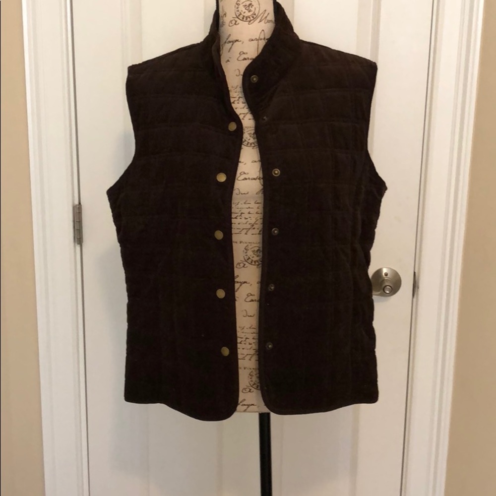 COPY - 5 for 50 EUC Brooks brothers corduroy quilt vest